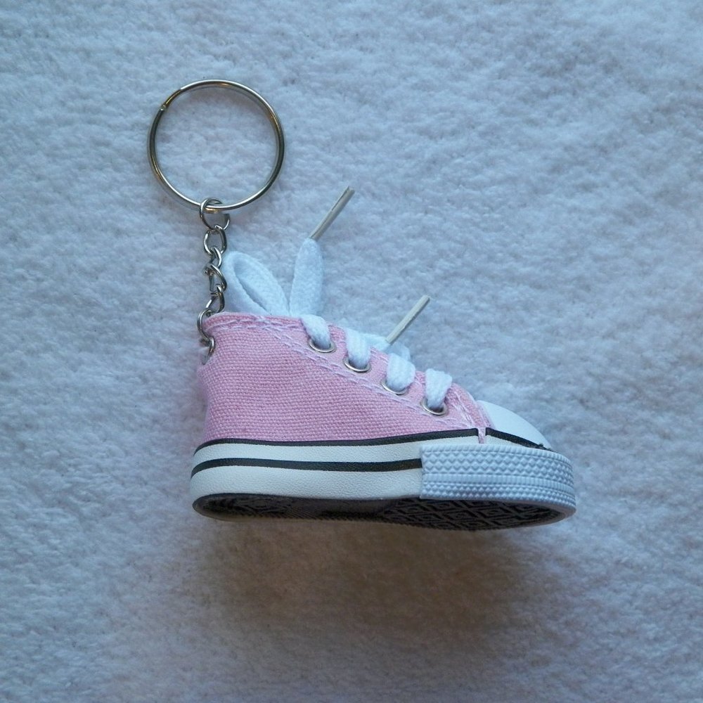 Pink Sneaker Keyring Keychain Mini Hi-Top - Picture 2 of 3